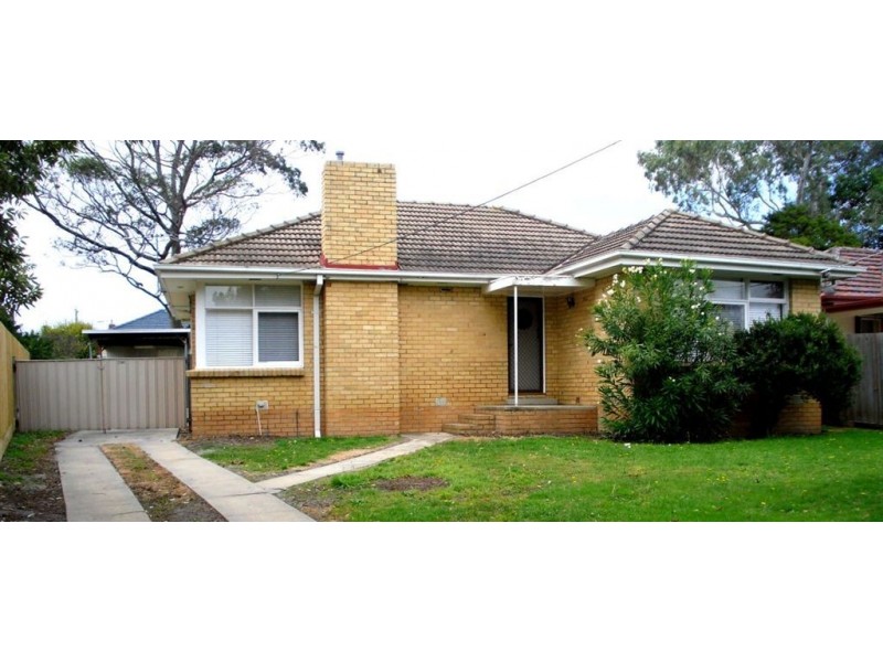 11 Lawrey Avenue, Frankston VIC 3199