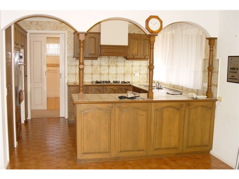 15 Bangor Drive, Frankston VIC 3199