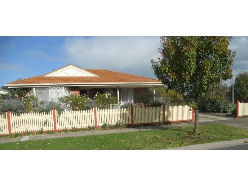 3 Lindas Way, Carrum Downs VIC 3201