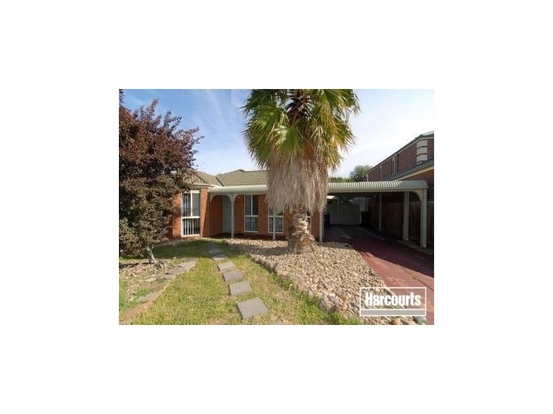 17 Dairy Place, Skye VIC 3977