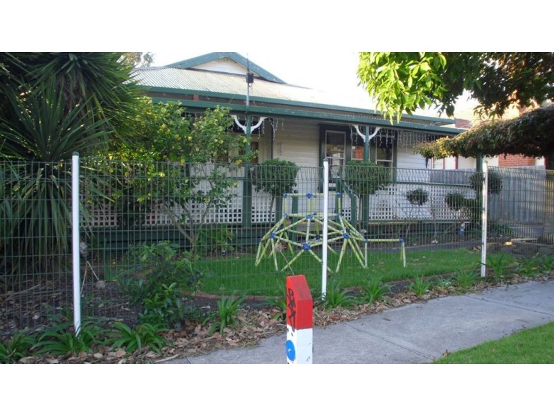 25 Birdwood Street, Frankston VIC 3199