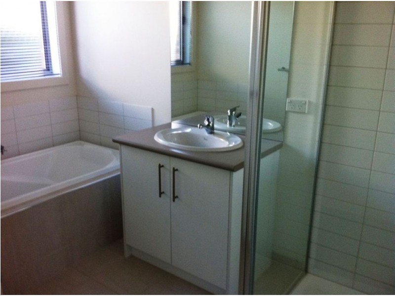 5/28 Orchard Grove, Tyabb VIC 3913