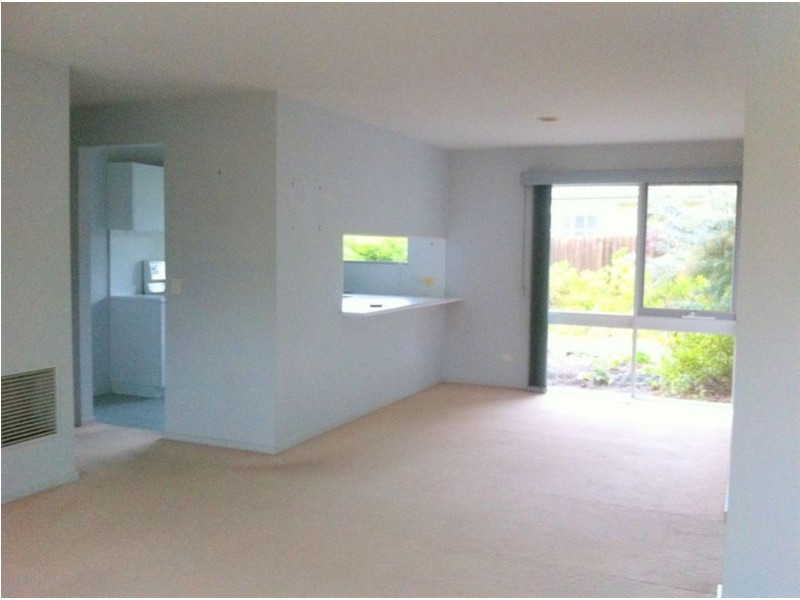 1/5 Baileyana street, Frankston South VIC 3199