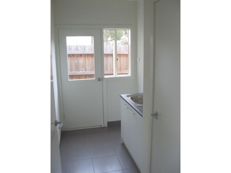 8A Karri Court, Frankston North VIC 3200