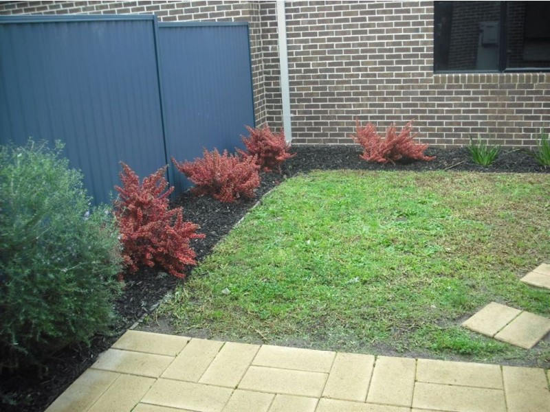 56 The Parkway, Pakenham VIC 3810