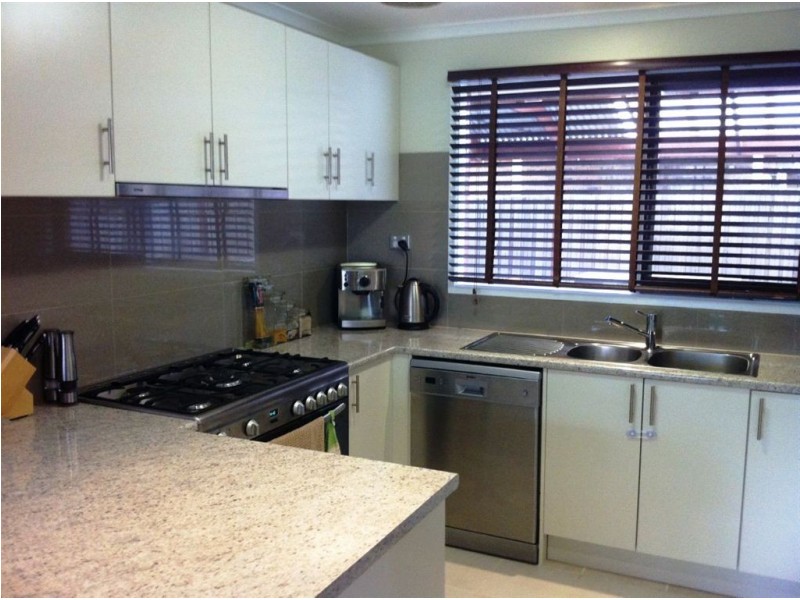 63 Clarendon Drive, Somerville VIC 3912