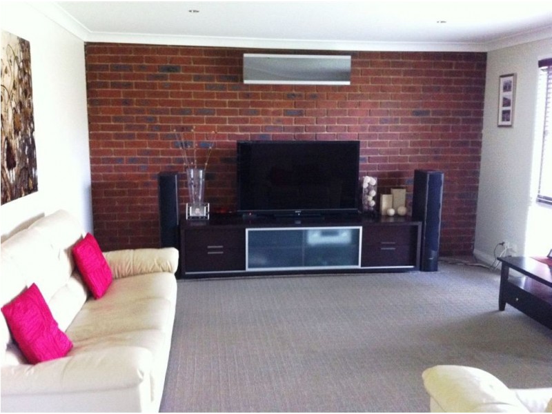 63 Clarendon Drive, Somerville VIC 3912