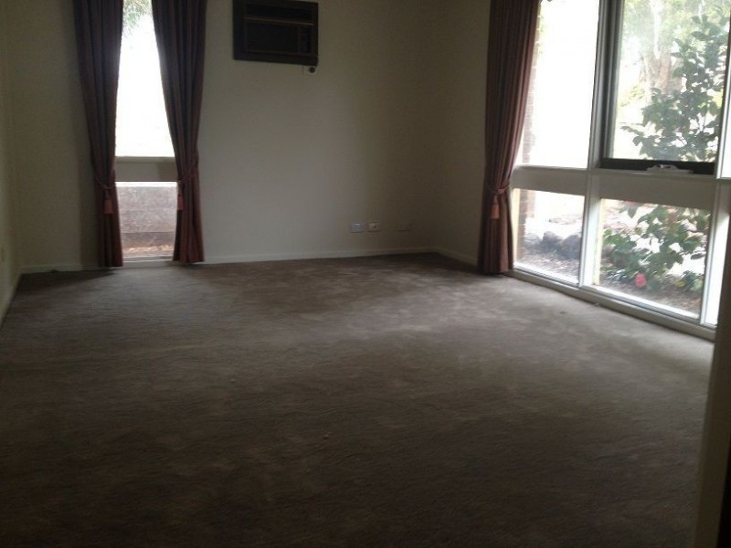 10 Lulworth Place, Frankston VIC 3199