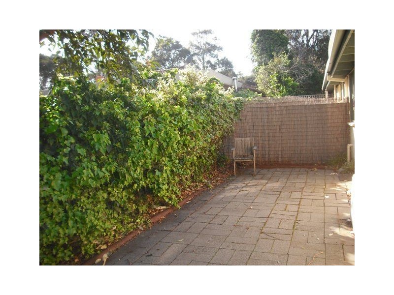 8/25 Wave Street, Frankston VIC 3199