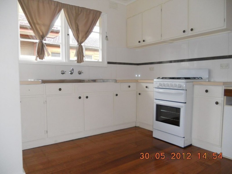 6 St George Court, Frankston VIC 3199