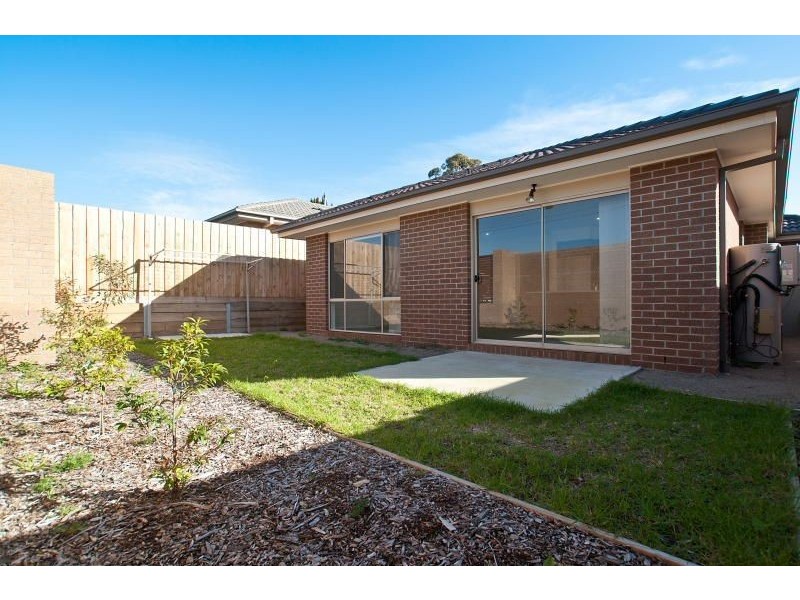 8/105 McMahons Road, Frankston VIC 3199