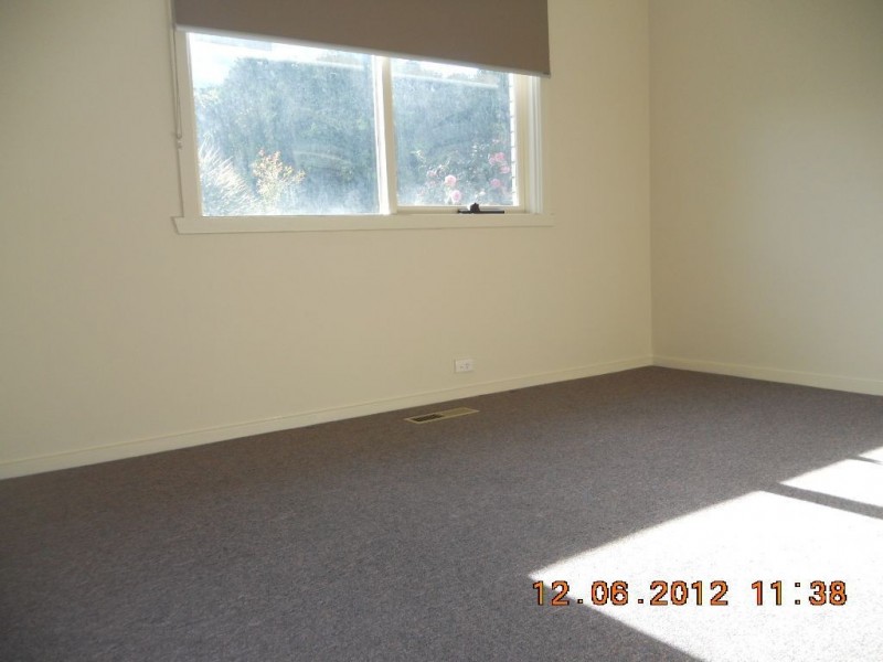 2/35 Hillcrest road, Frankston VIC 3199