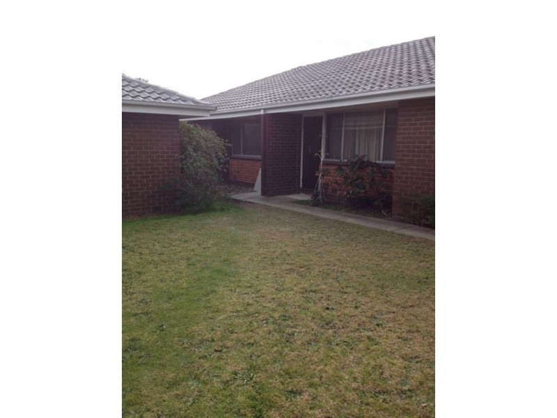 4/11 Bradshaw Street, Frankston VIC 3199