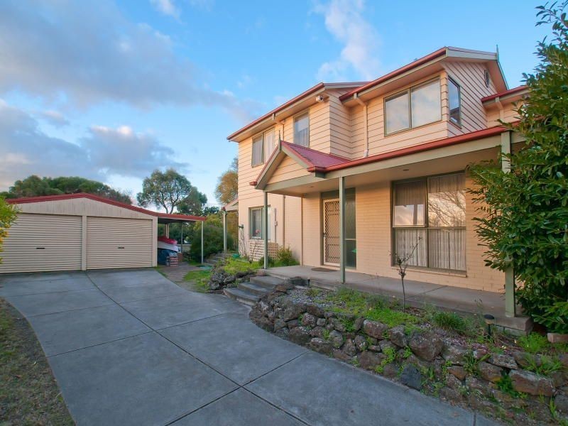7 Wallace Avenue, Frankston VIC 3199