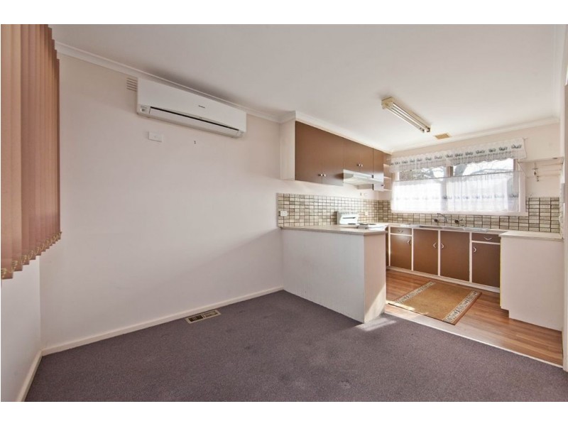 7 Charles Street, Seaford VIC 3198