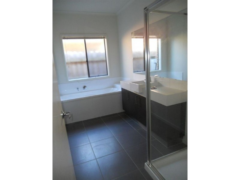 6/22c Green Island Avenue, Mount Martha VIC 3934