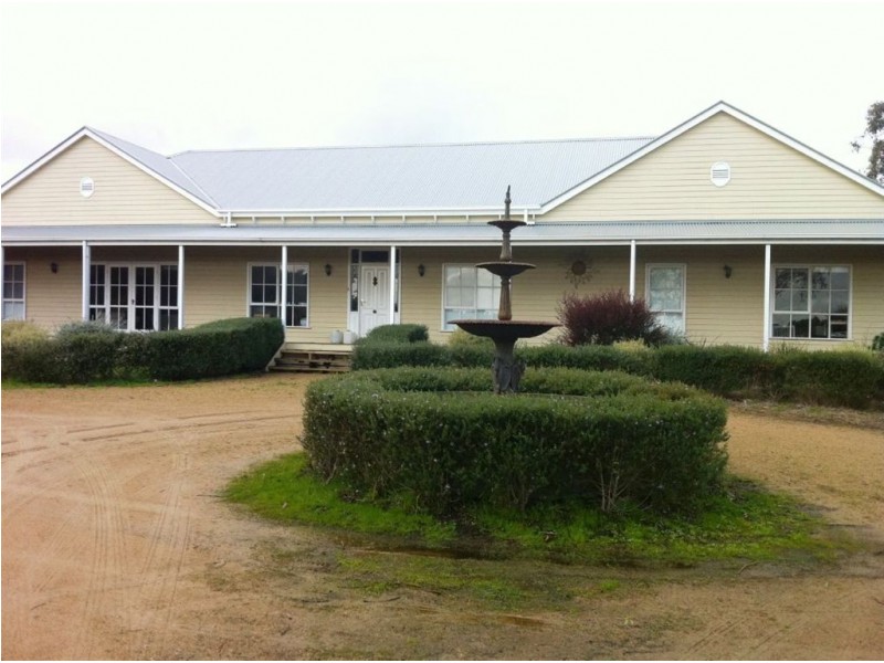 1518 Stumpy Gully Road, Moorooduc VIC 3933