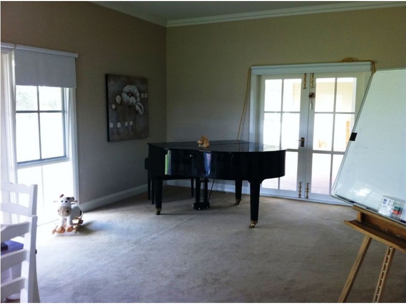 1518 Stumpy Gully Road, Moorooduc VIC 3933