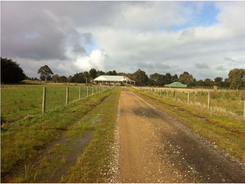 1518 Stumpy Gully Road, Moorooduc VIC 3933