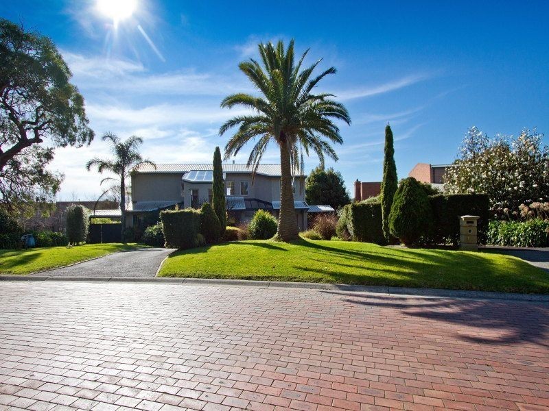 10 Sinclair Court, Mount Martha VIC 3934