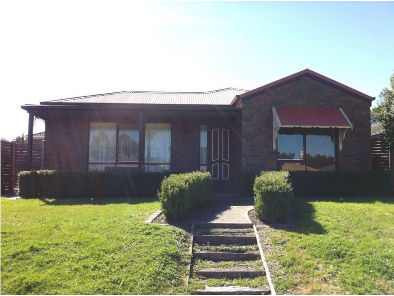 9 Oakbank Place, Somerville VIC 3912