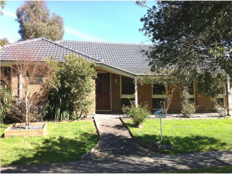 21 Sullivan Drive, Somerville VIC 3912