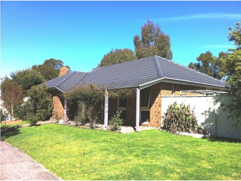 21 Sullivan Drive, Somerville VIC 3912
