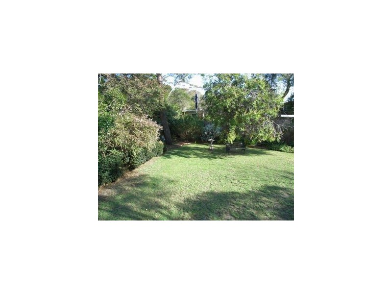 52 Rutland Avenue, Mount Eliza VIC 3930