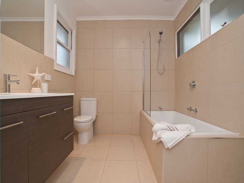 1A Fleetwood Crescent, Frankston South VIC 3199