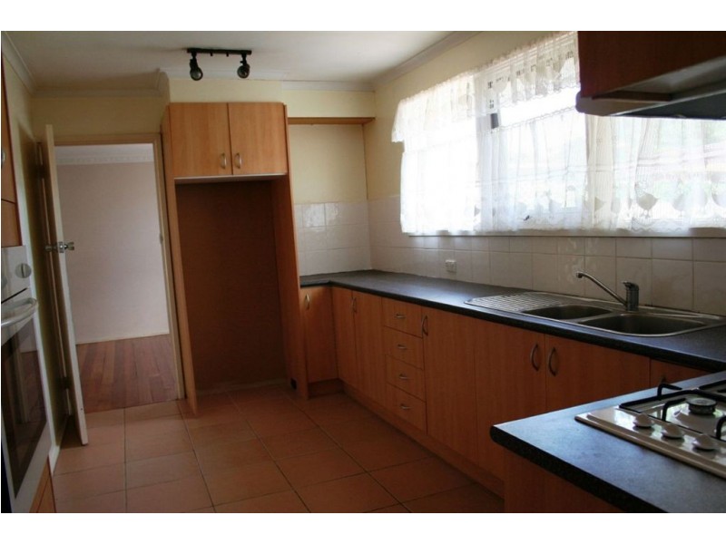 1/11 Beaconsfield Avenue, Frankston VIC 3199