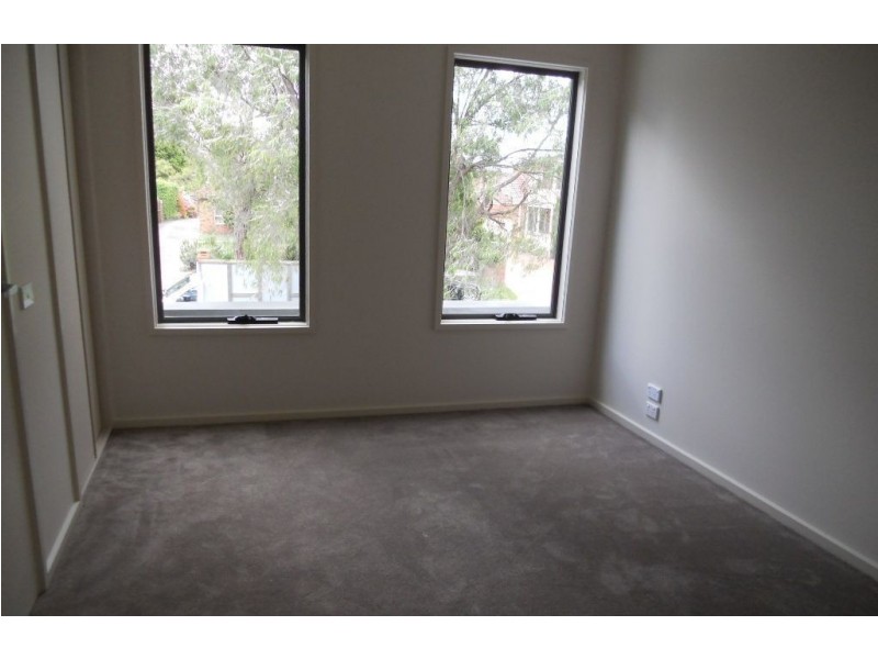 1/18 Sanders Road, Frankston South VIC 3199