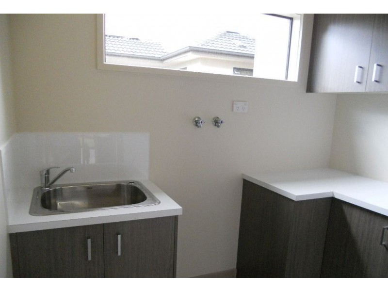 1/18 Sanders Road, Frankston South VIC 3199