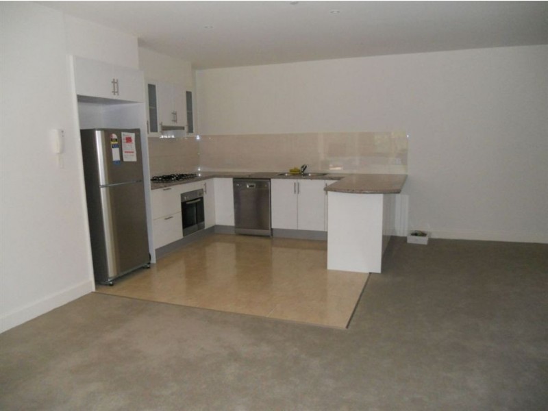 4/32 Pinehill Drive, Frankston VIC 3199