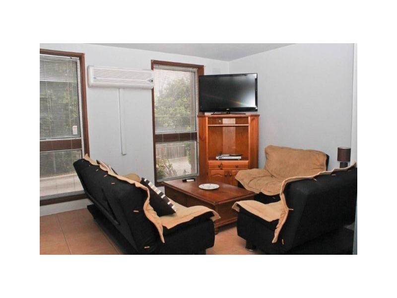 2/5 Finlay Street, Frankston VIC 3199