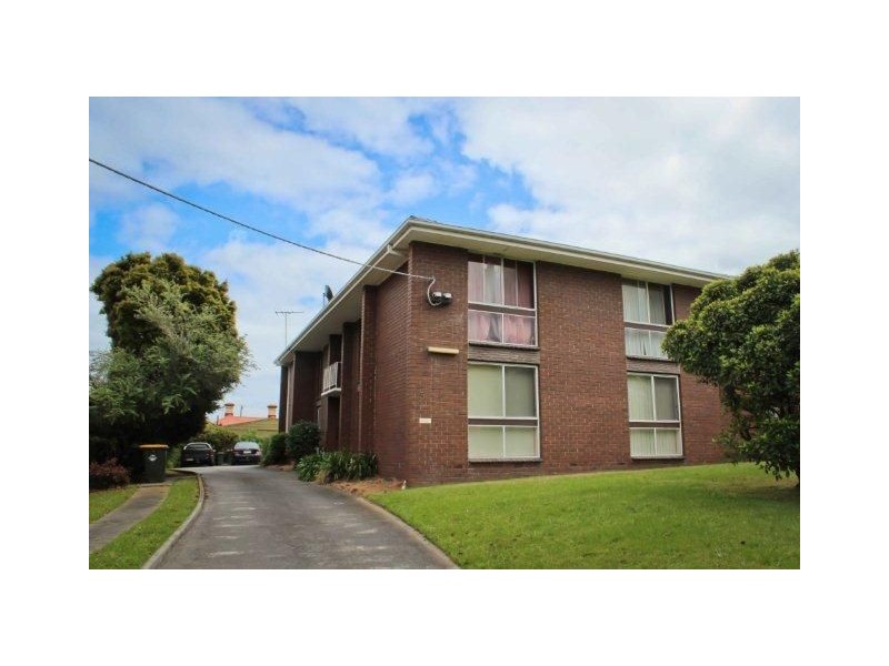 2/5 Finlay Street, Frankston VIC 3199