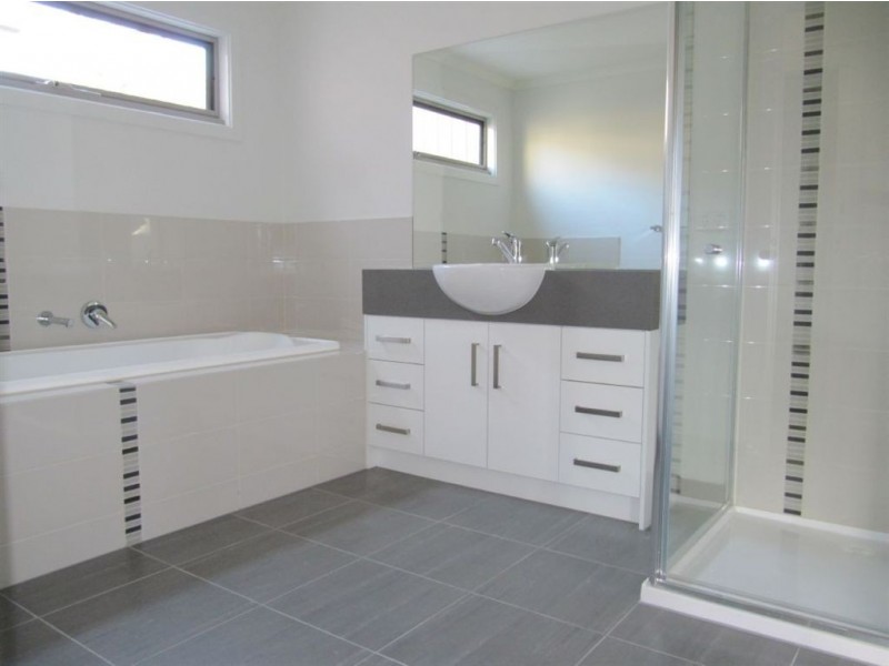 5/33 Culcairn Drive, Frankston South VIC 3199