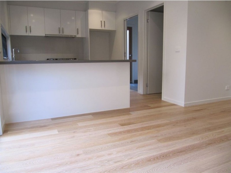 4/33 Culcairn Drive, Frankston South VIC 3199