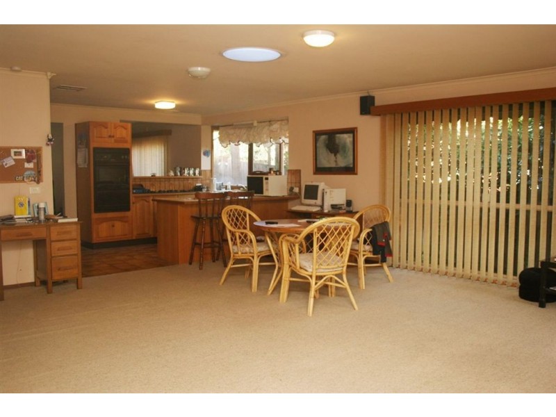 131 Heatherhill Road, Frankston VIC 3199
