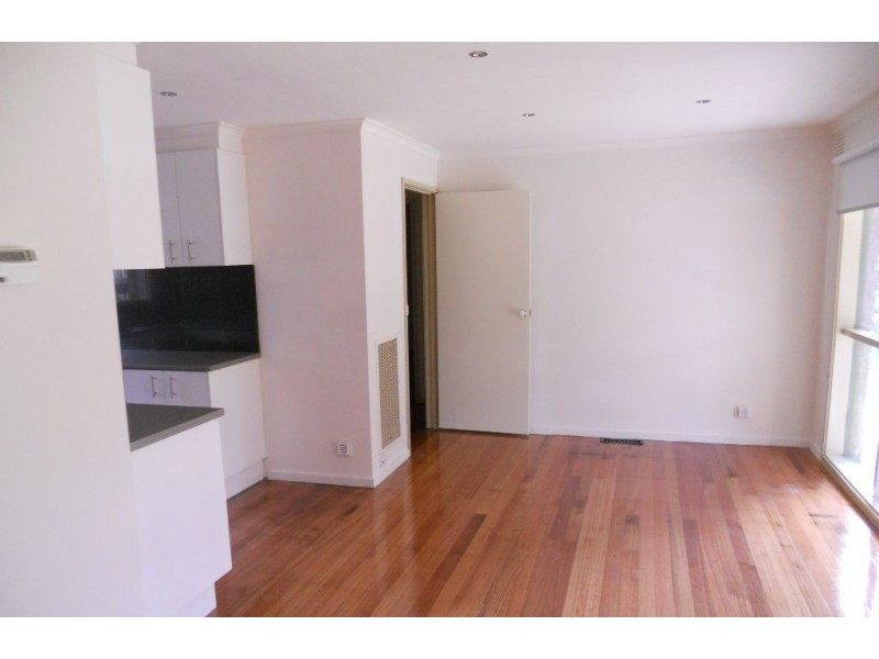 29 Oaklands Crescent, Frankston VIC 3199