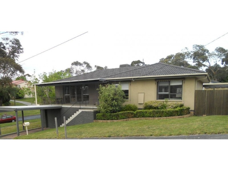 1 Kiandra Court, Frankston VIC 3199