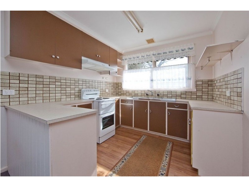 7 Charles Street, Seaford VIC 3198