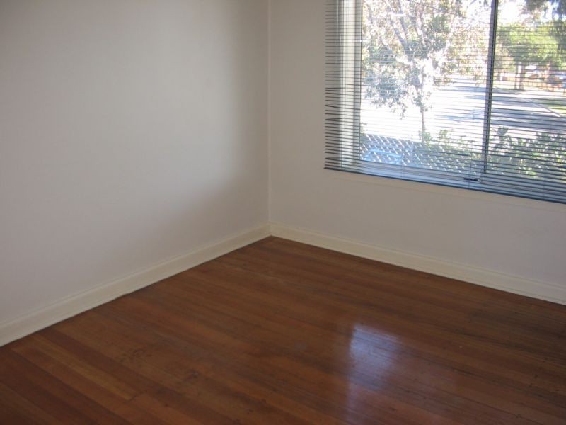 8 Karri Court, Frankston North VIC 3200