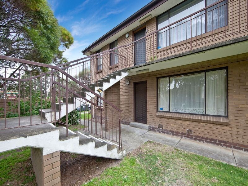 1/74 Beach Street, Frankston VIC 3199