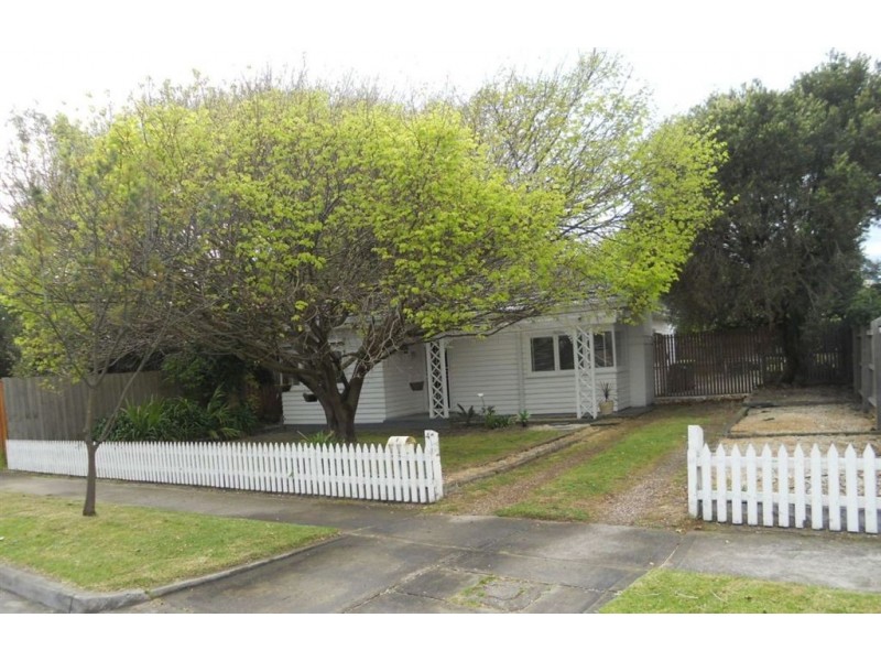 4 Willis Street, Frankston VIC 3199