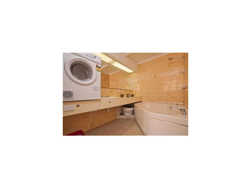 106/325 Nepean Highway, Frankston VIC 3199