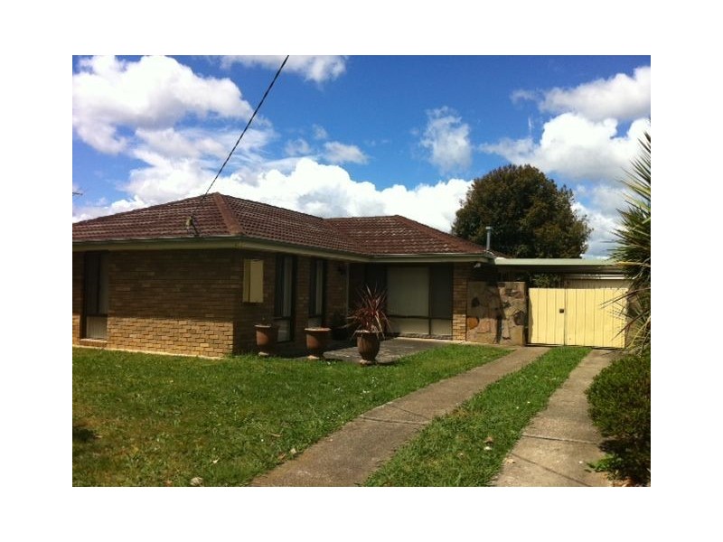 13 Craig Avenue, Tyabb VIC 3913