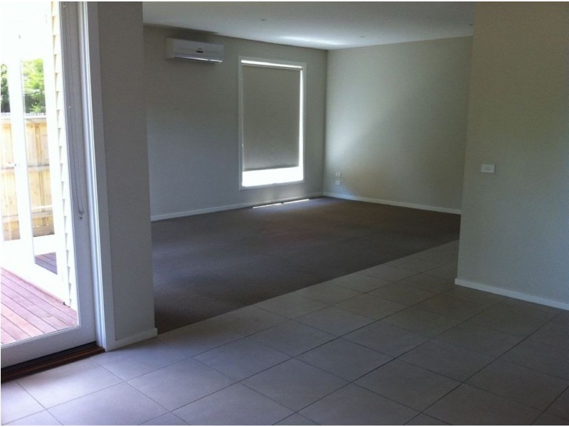 3/70 The Crescent, Tyabb VIC 3913