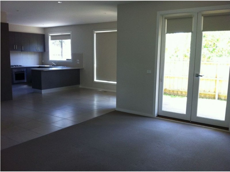 3/70 The Crescent, Tyabb VIC 3913