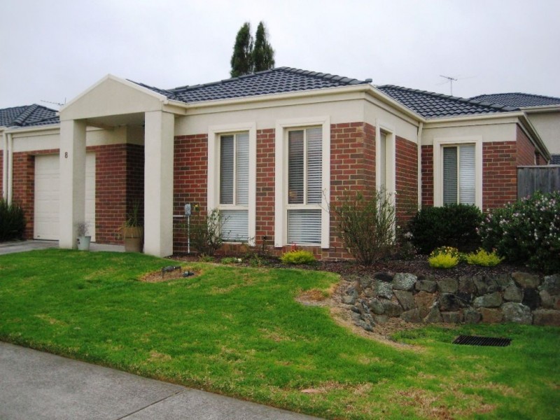 8 Brunnings Road, Carrum Downs VIC 3201
