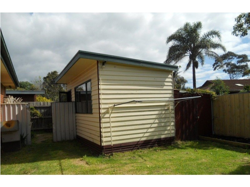 29 Oaklands Crecent, Frankston VIC 3199